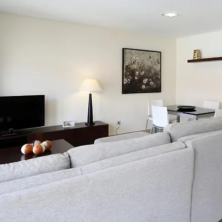 T2- Casa Da Bela * Nazare